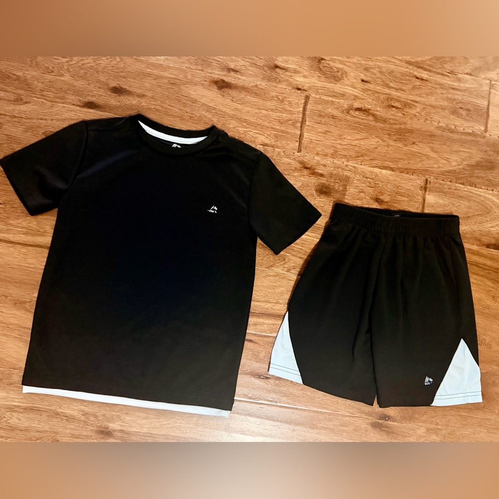 RBX Black and White Athletic Set